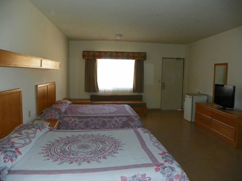 Maria Luisa Inn & Suites Juarez  ภายนอก รูปภาพ