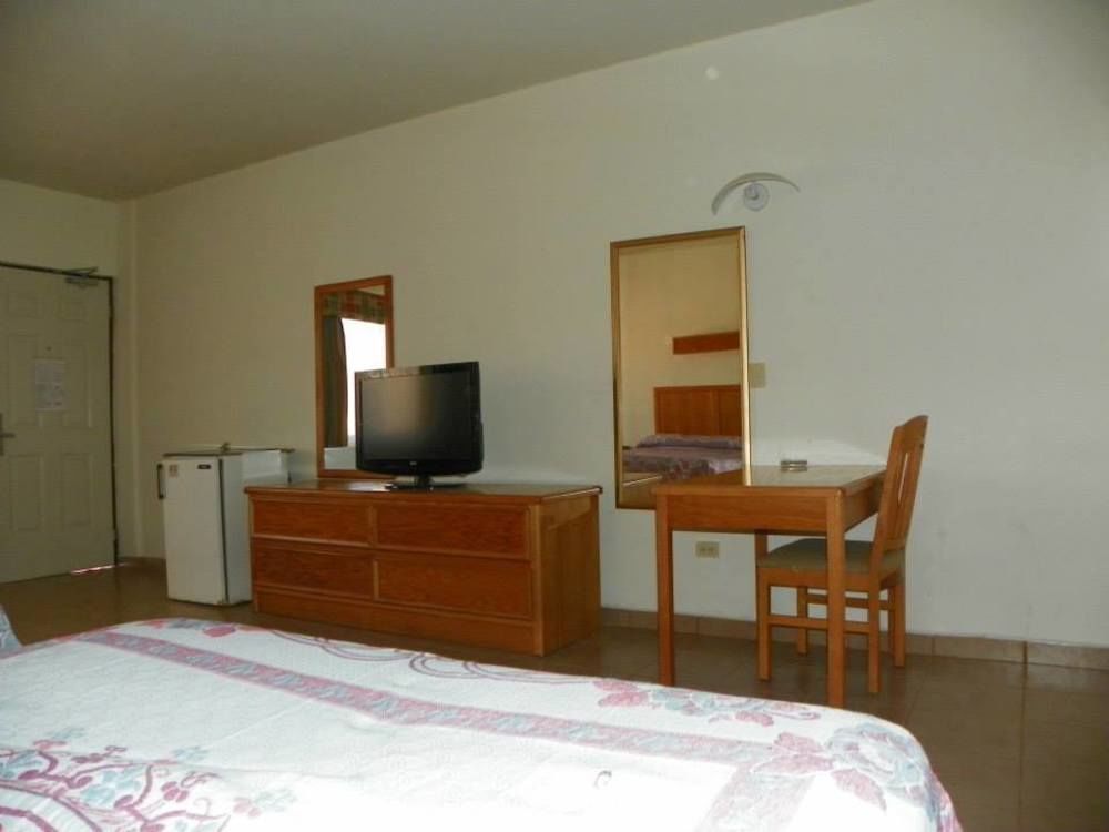 Maria Luisa Inn & Suites Juarez  ภายนอก รูปภาพ