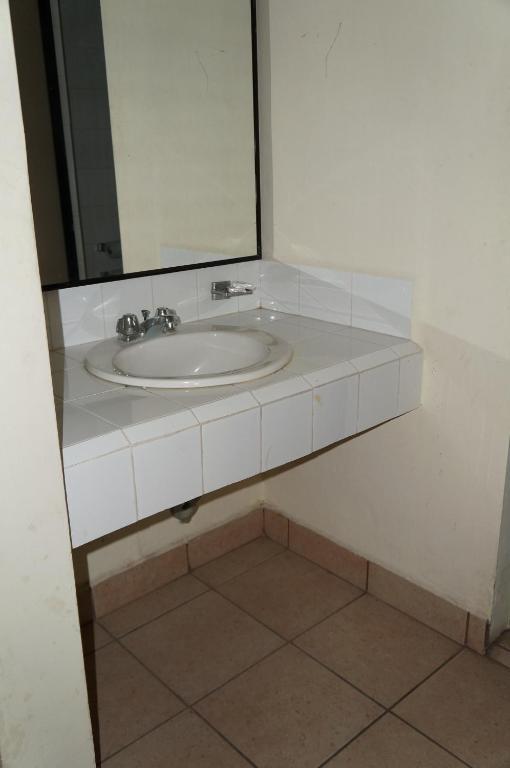 Maria Luisa Inn & Suites Juarez  ภายนอก รูปภาพ